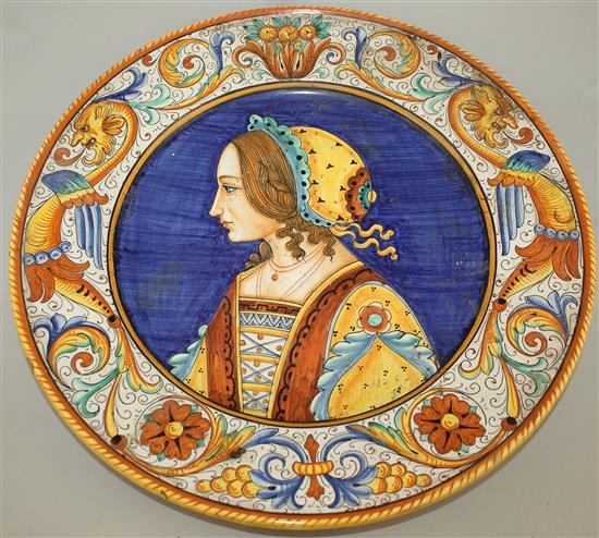 A pair of Deruta maiolica portrait chargers, 20th century, 42.5cm